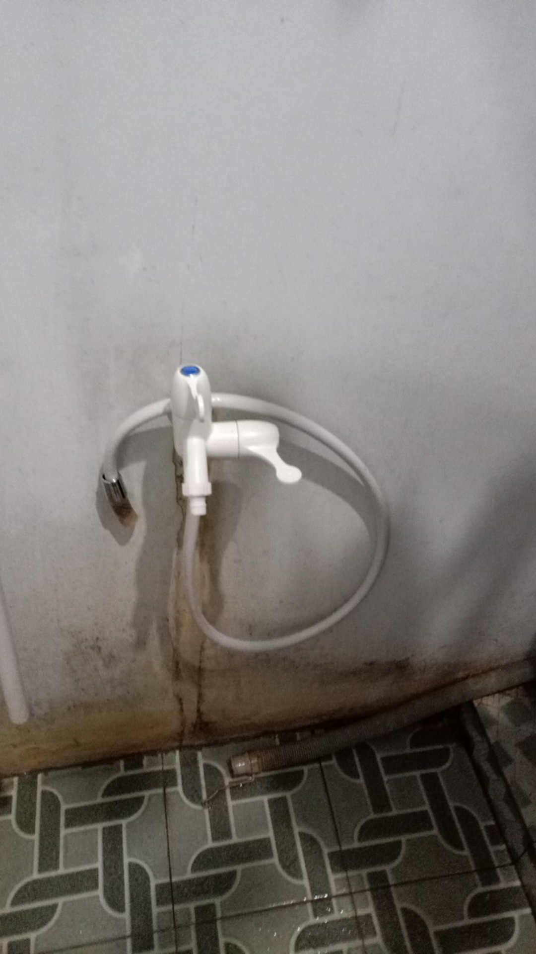 Kran Tembok Cabang Plastik Pvc New Soligen S9 Engkol