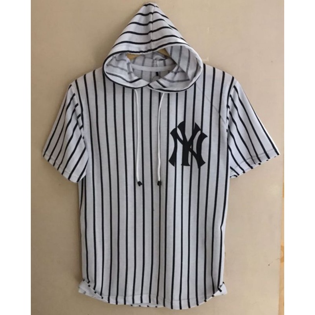 BAJU KAOS PRIA/KAOS MODEL TERBARU/KAOS DISTRO/KAOS DISTRO TERBARU KEREN/KAOS TERLARIS