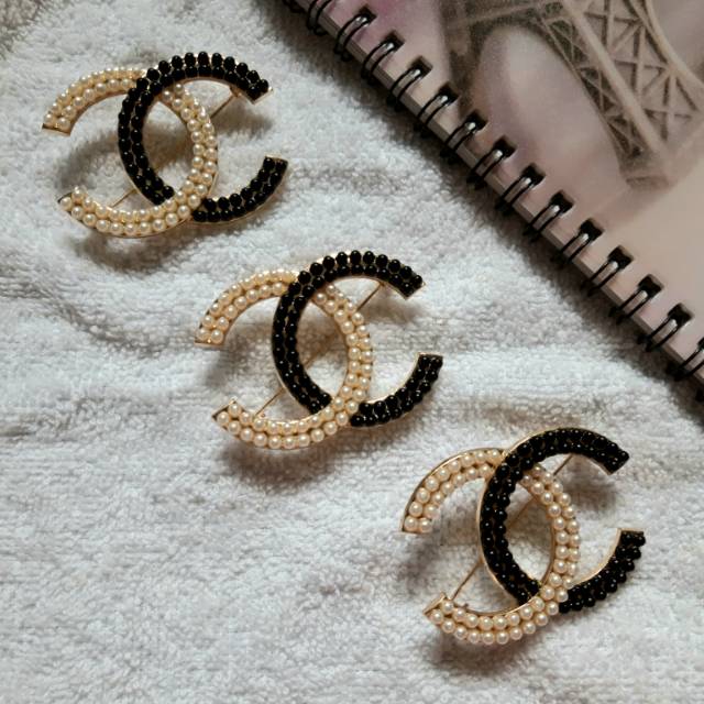 Bros dada premium CC black and white