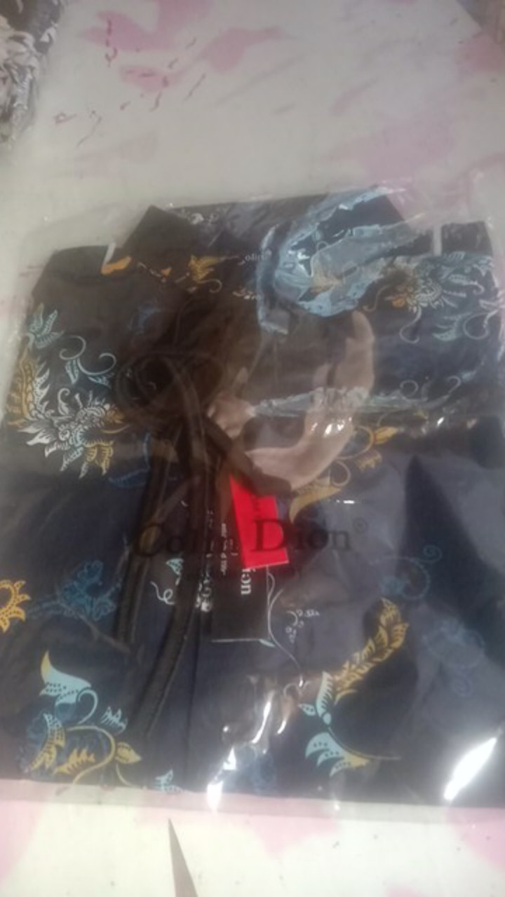 Kemeja Batik Pria Slim Fit Tk03