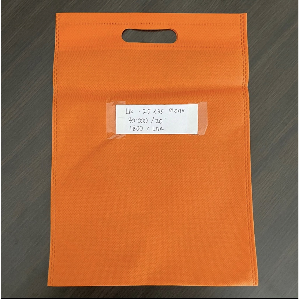 

Tas Kain Kanvas 25x35 / Goodie Bag / Tas Spunbound Jahit / Tas Souvenir / Dust Bag / Pouch 25x35 / Tas Kain Kantong Polos Goodiebag Souvenir Hampers Ultah