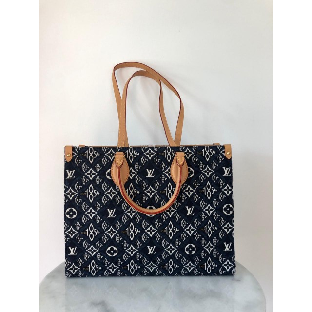 TAS TOTE BAG LOUIS VUITTON LV SINCE 1854 ONTHEGO PM MONOGRAM JACQUARD