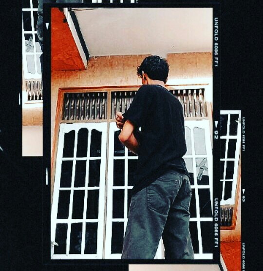 Atasan Pria Kemeja Batik Lengan Panjang  Motif Torpedo Hitam Slimfit Grosir