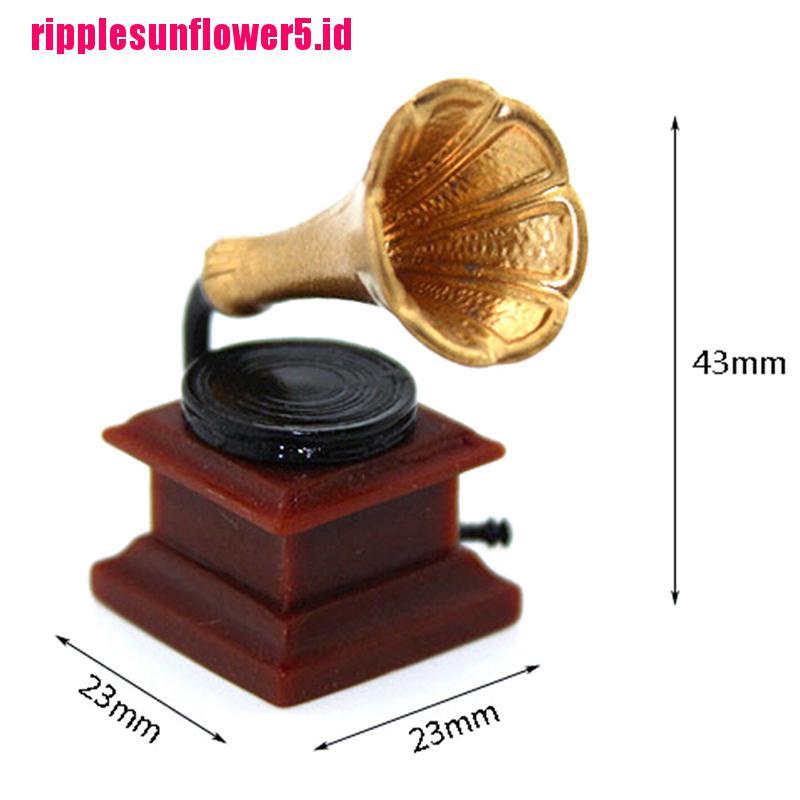 Miniatur phonograph Gaya retro Skala 1: 12 Untuk Rumah Boneka