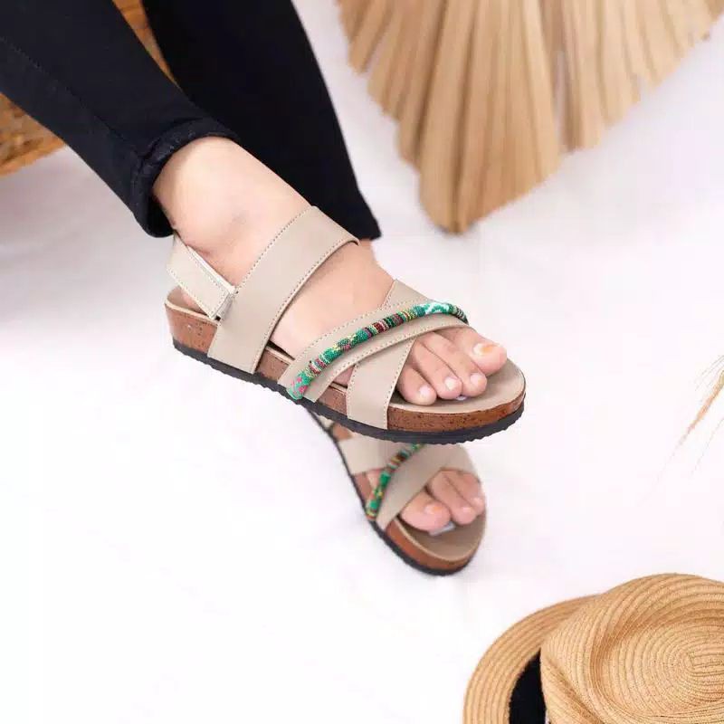 NURI SANDAL BIRKEN WANITA SILANG TALI TENUN