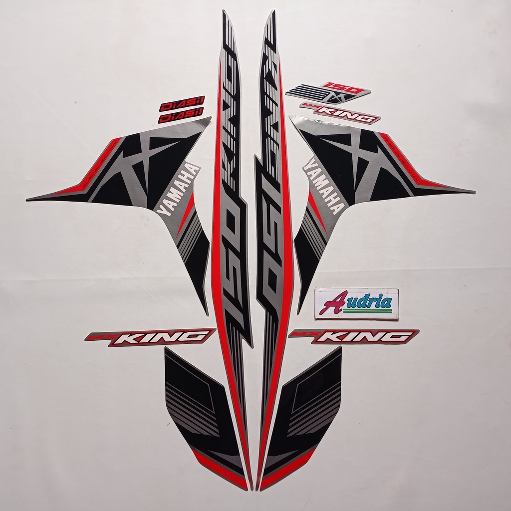 Striping stiker lis body motor Yamaha Jupiter Mx King 2017 Full silver-merah