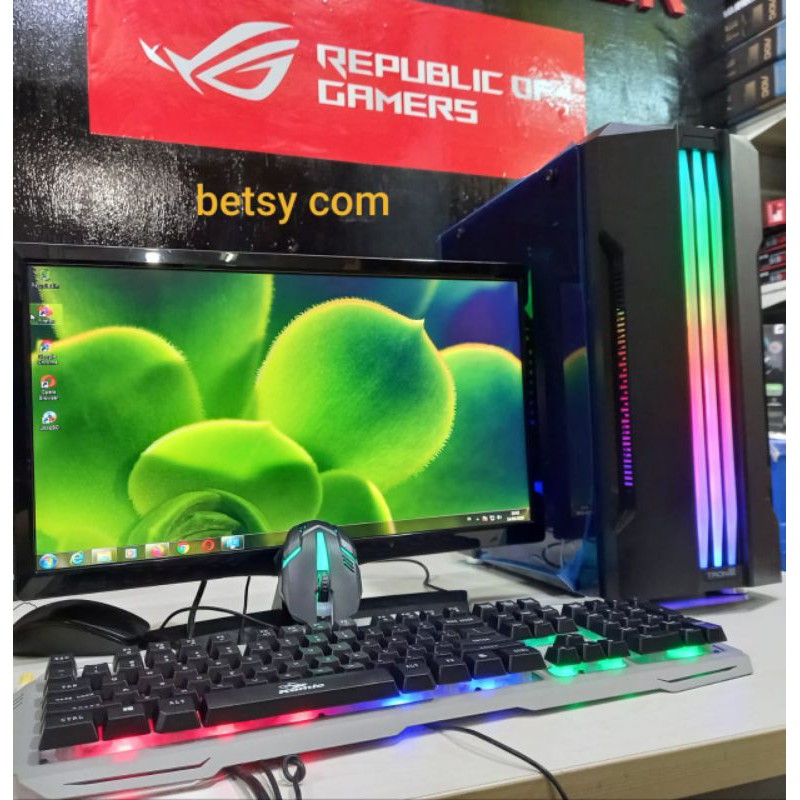 PC Gaming core i7 monitor 24 in full set siap pakai