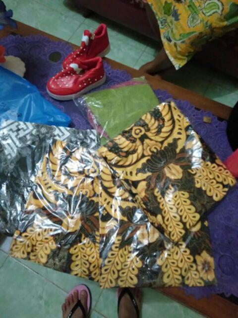 Kemeja/hembatik/bajubatik/pakaianbatik/pakaianpria/batikpria/batikbagus/batikcowok Semi Labirin