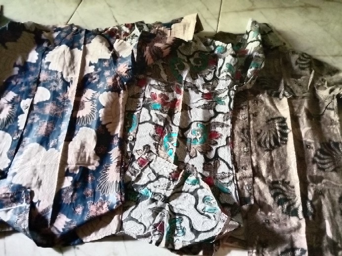 Atasan Batik Dolby Dolbi Dobby Doby Tenun Sutra Tulis Halus Katun Atbm Baron ,sarombit Atasan