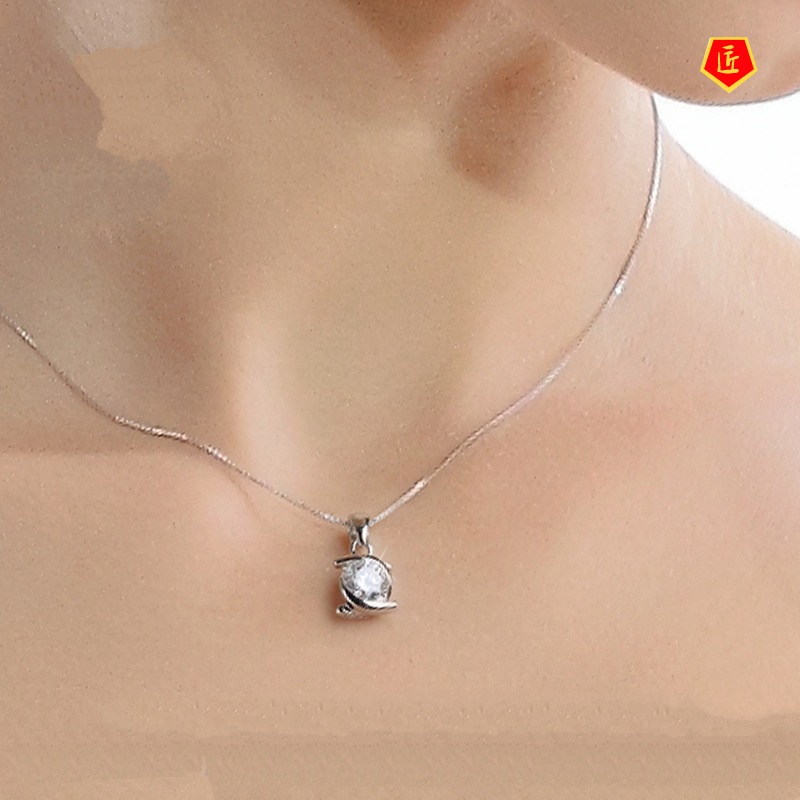 [Ready Stock]Embrace Single Diamond Necklace Korean Style Silver Pendant Simple Fashion