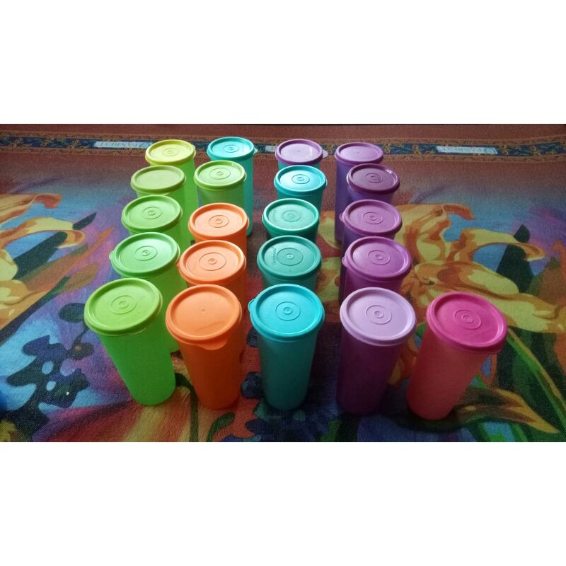 tumbler tupperware second