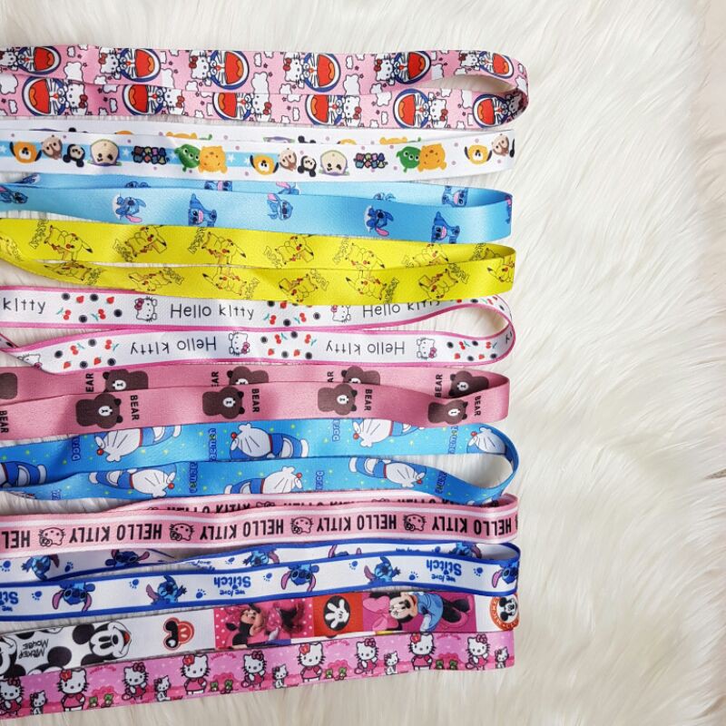 TERLARIS!! TALI/GANTUNGAN KARAKTER 7 MOTIF DORAEMON/HELLO KITTY/STITCH/BARE BEAR/HP/KARTU NAMA/KUNCI