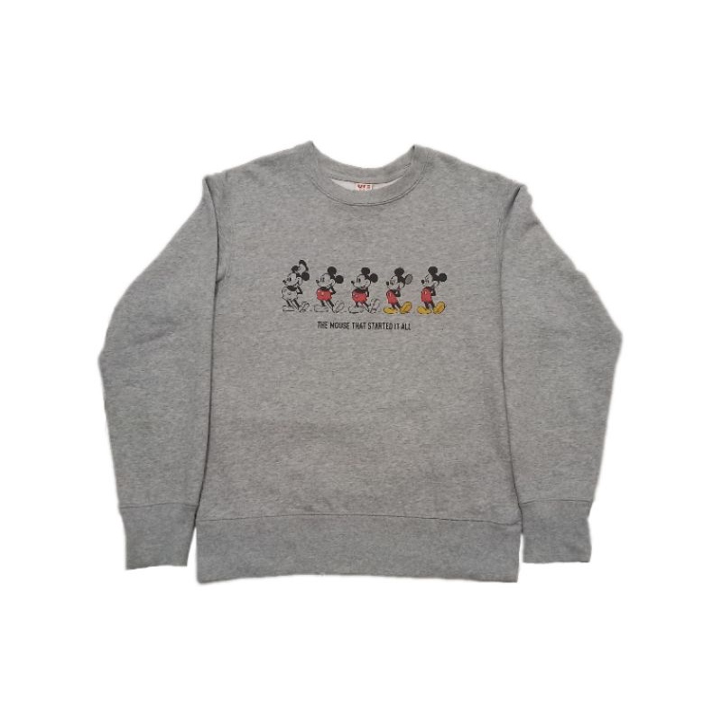 DISNEY x UNIQLO CREWNECK / DISNEY JACKET / DISNEY JAKET / SWEATER DISNEY