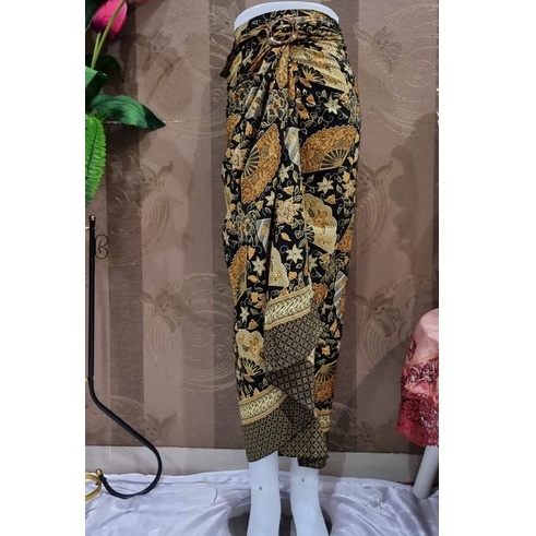 Rok Lilit / Kain Lilit Motif Kipas Aneka Pilihan Warna