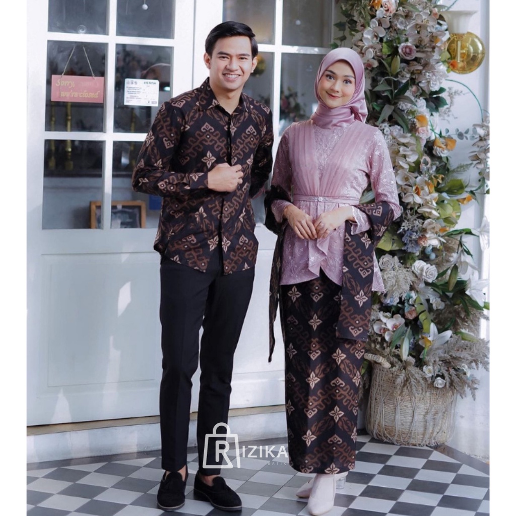 Kebaya Couple Modern Kebaya Wisuda Lamaran Baju Tunangan Batik Setelan Brukat Terbaru Baju Couple Pasangan Kondangan Terbaru 2022