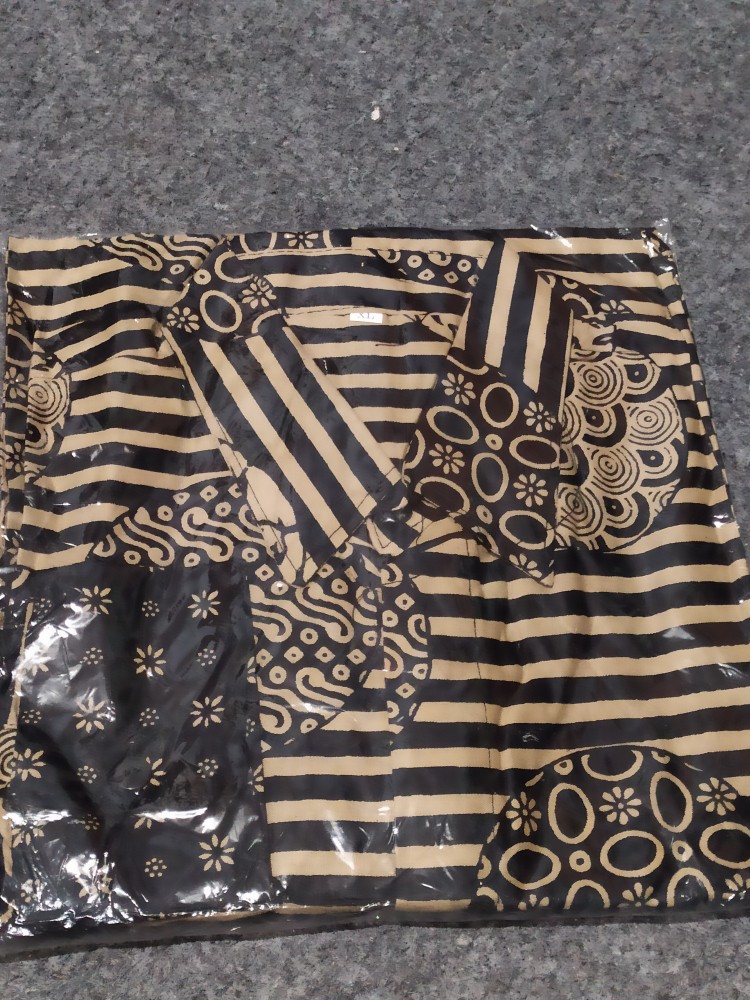 Shopashop Solo Batik Pria Kemeja Panjang Motif Shofia