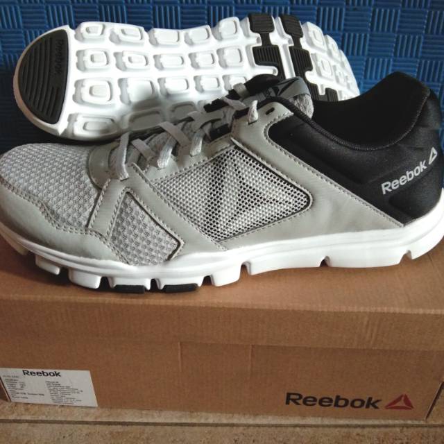 Sepatu Training Running Reebok Yourflex 