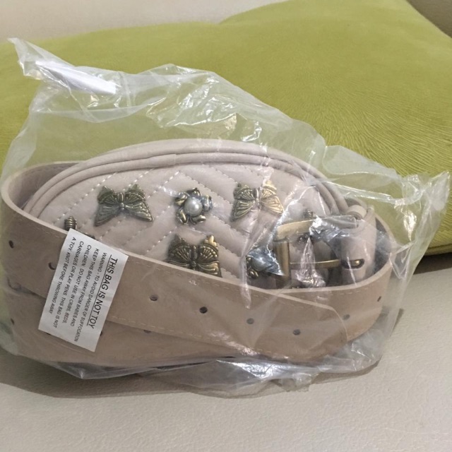 Steve madden belt bag butterfly creme original