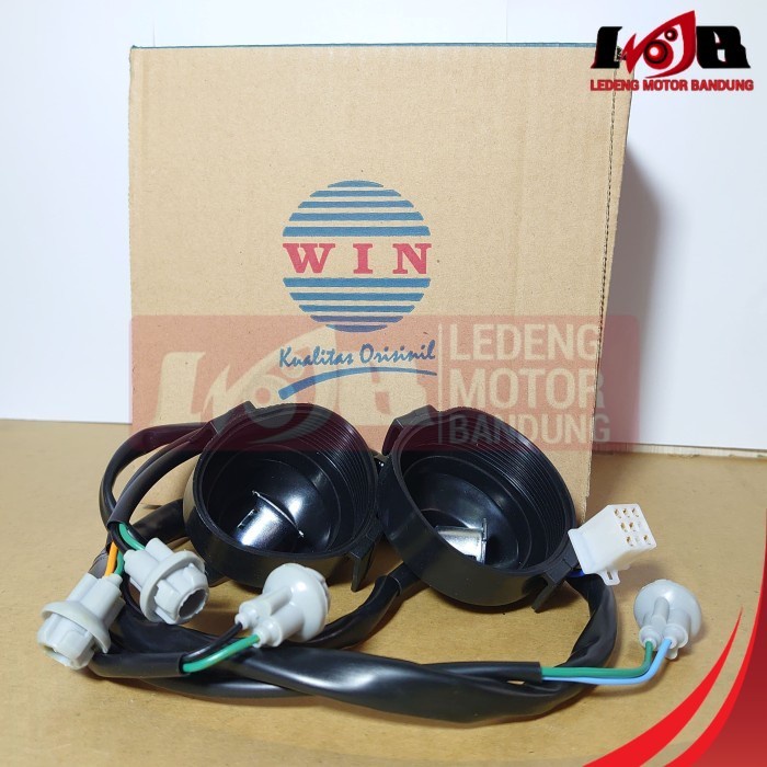 Win Soket Fitting Kabel Cob Vario Techno 125Lampu Depan Kualitas Bagus