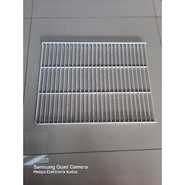 Rak showcase Polytron BS