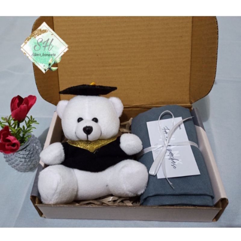 

hampers wisuda