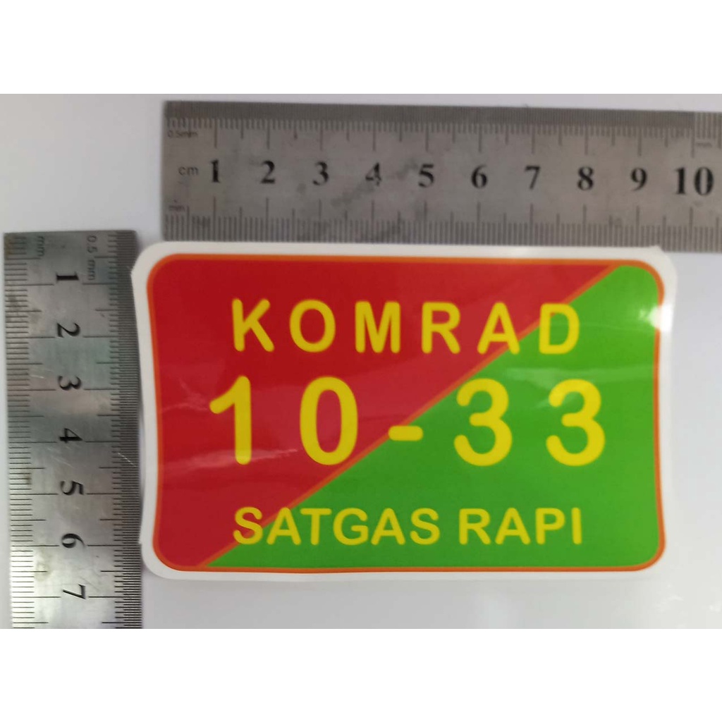 

STICKER RAPI KOMRAD 1033 UKURAN 8 X 5 CM