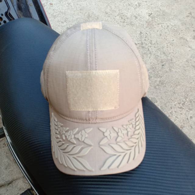 topi pamen pati polri krem