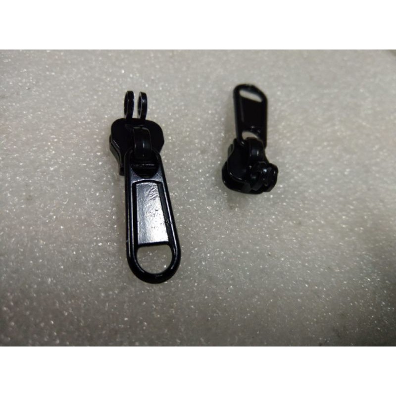 100 pcs kepala Resleting TERBALIK no.8 TANDUK KUNCI. hitam