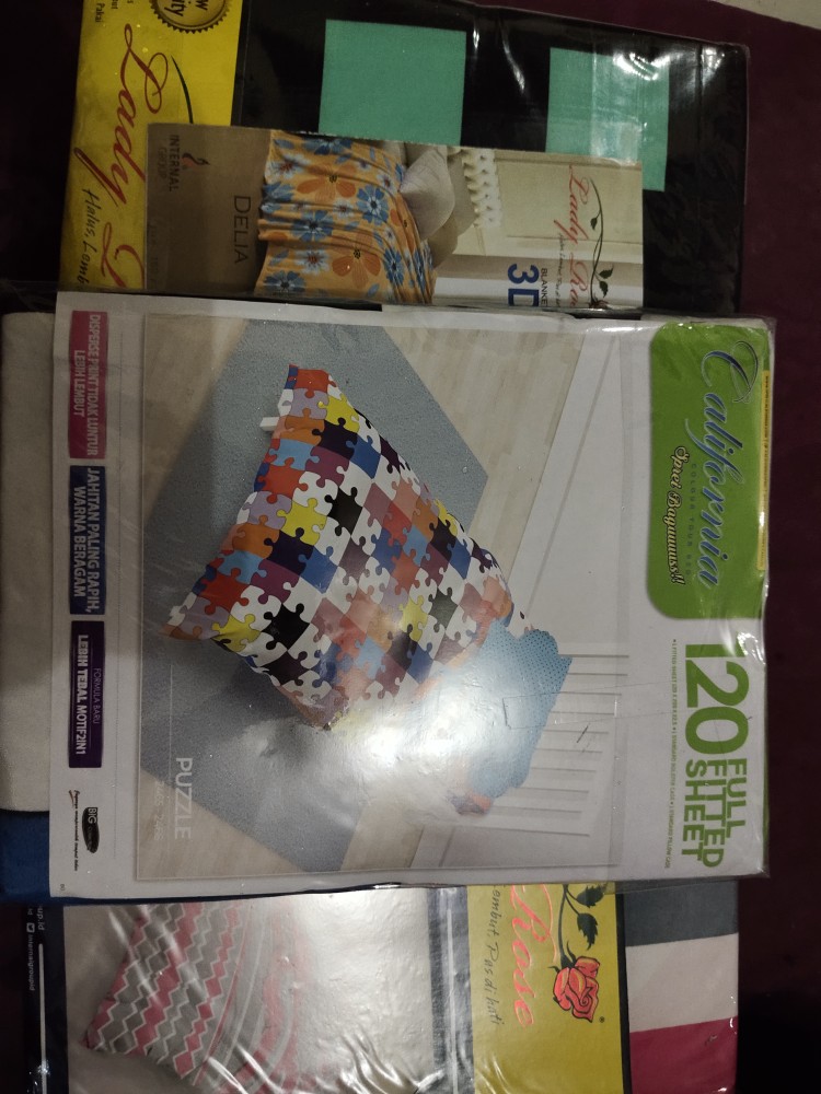 Sprei California Single Uk 120 X 200 Motif Puzzle