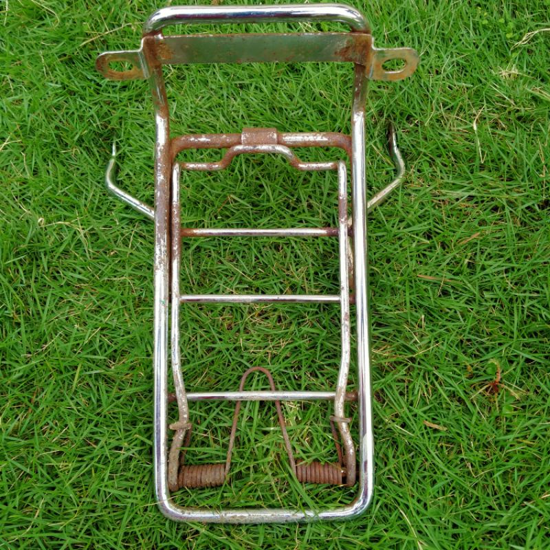 Rak jepit RC jepitan depan rak jepitan sayur depan Suzuki RC80 RC100 bravo chrome