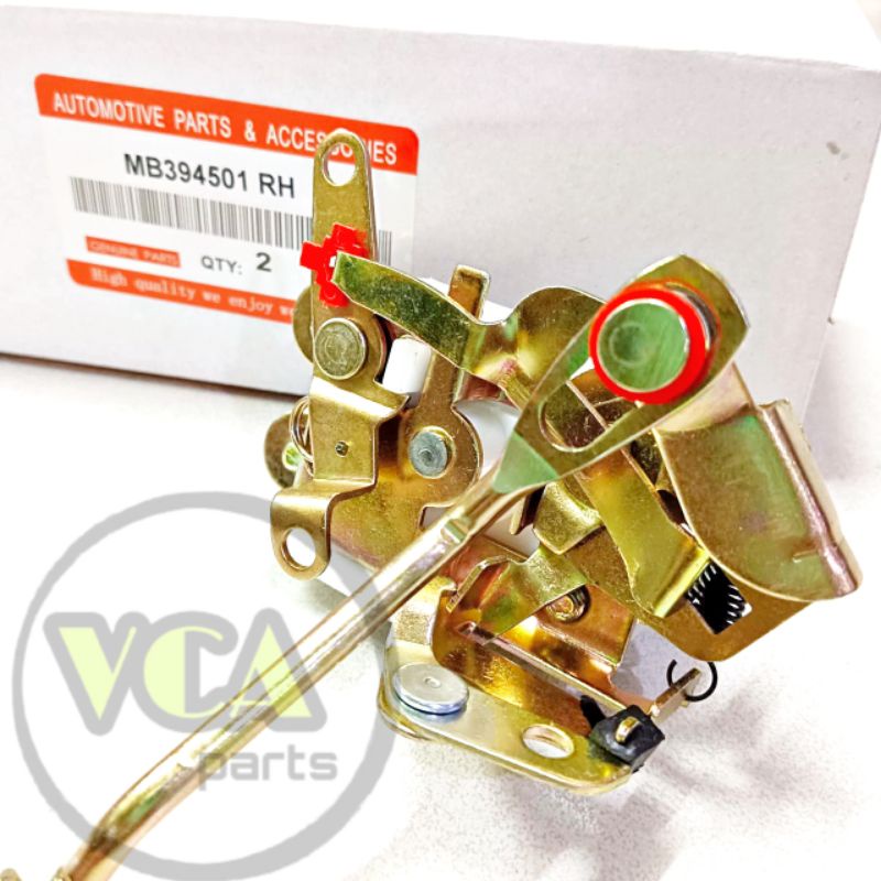 DOOR LOCK MITSUBISHI PS 135 SEBELAH KANAN (RH).