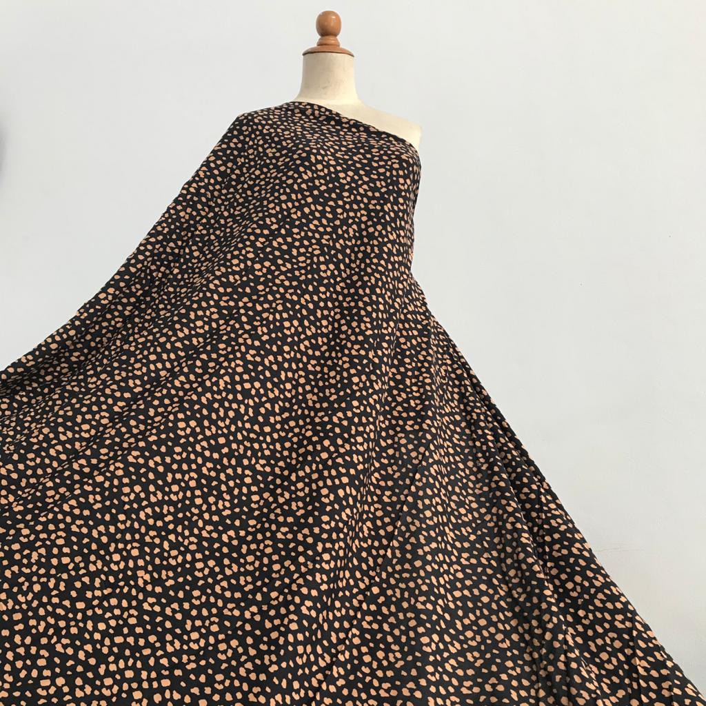 Kain Bahan Katun Rayon Motif Leopard Viscose (per 0.5 meter)