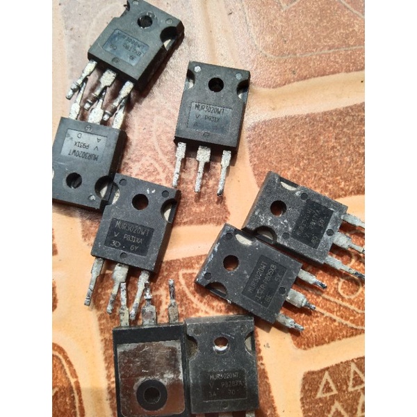 dioda mur3020wt/30a200v