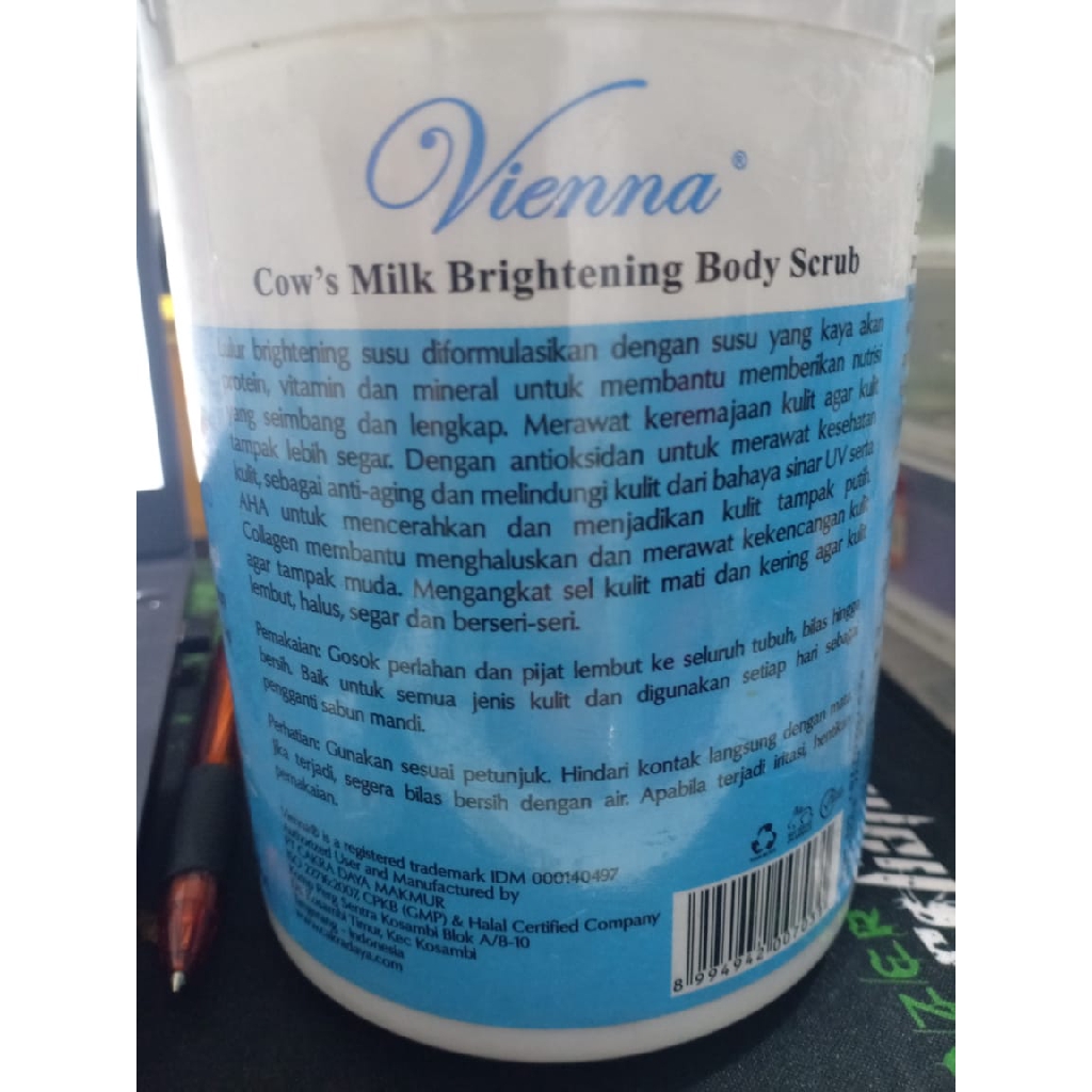 Vienna body scrub cow's Milk 1kg