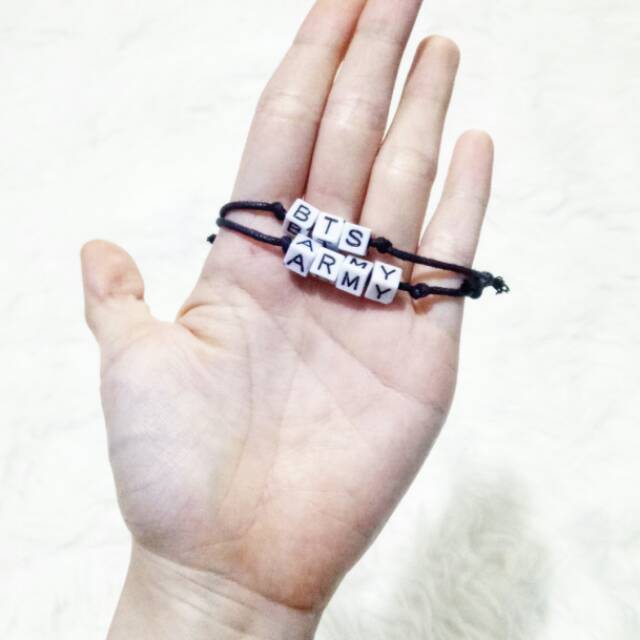 Gelang nama Monochrome Putih Custom | White Monochrome Words Bracelet Handmade