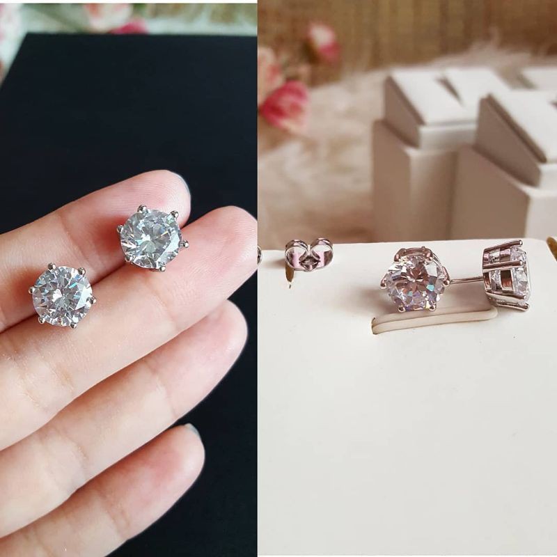 Anting Wanita Titanium Anting Giwang Wanita Anti Karat