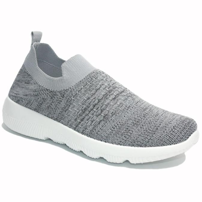 Dr. Kevin Sepatu Sport Pria Men Sneakers 889-043