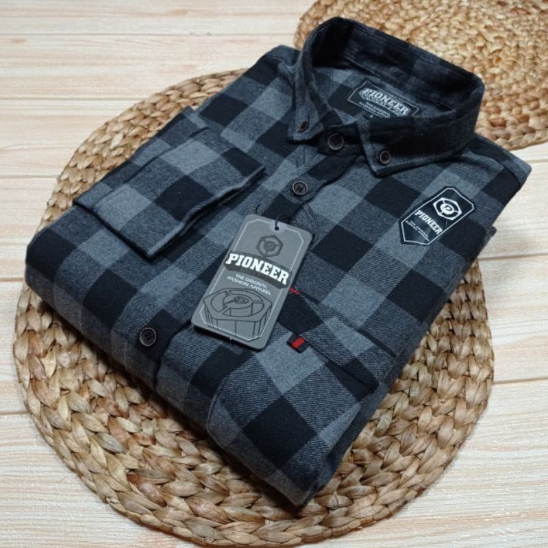 KEMEJA FLANEL CEWEK COWOK /KEMEJA FLANEL DISTRO /KEMEJA FLANEL TERLARIS /KEMEJA FLANEL BAGUS /KEMEJA
