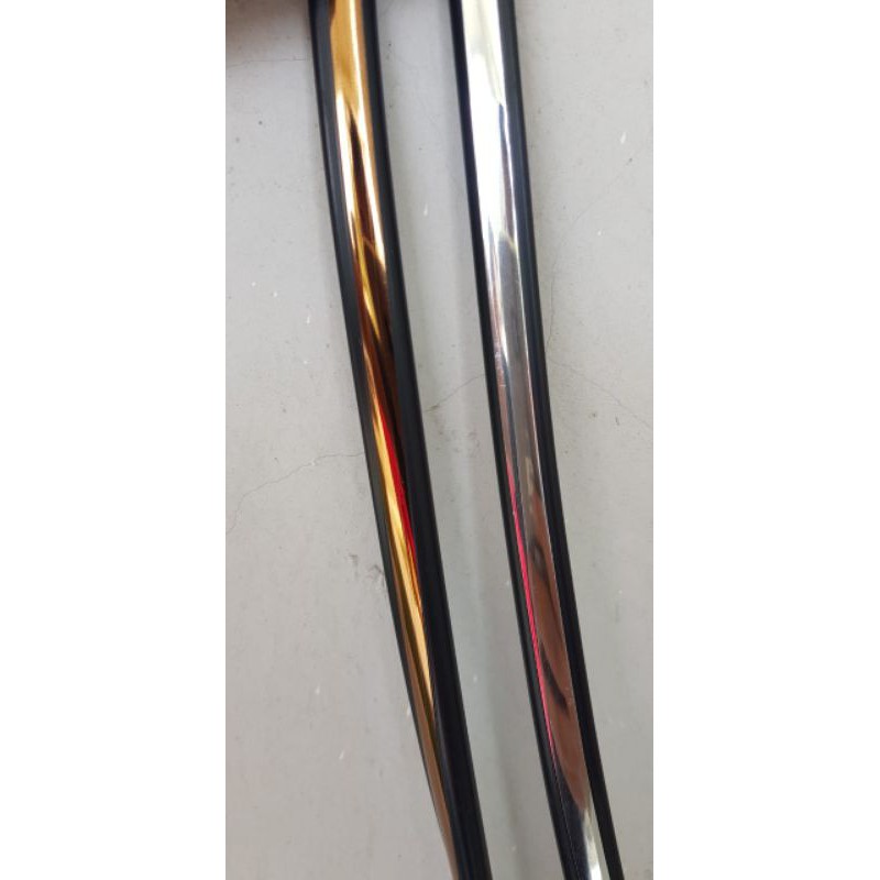 LIS HELM CROM SILVER LIS HELM CROM GOLD