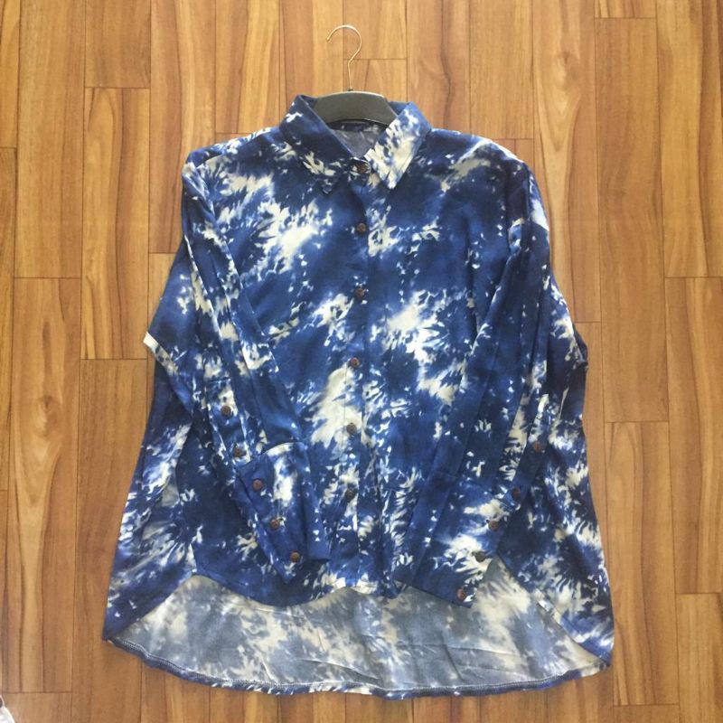 KEMEJA KATUN MOTIF ABSTRAK