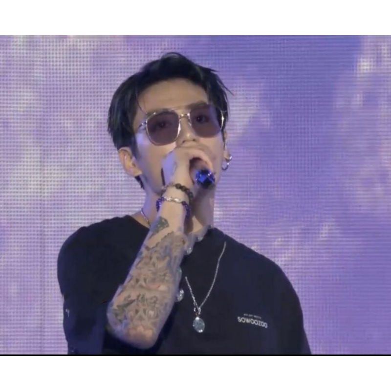 sistshop.official - kaos T-shirt BTS jungkook sowoozoo logo, free foto