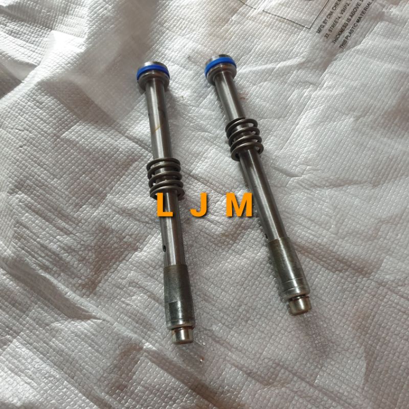 Cylinder Comp Front Fork / Suling Shock Depan Suzuki GSX R / S 150 Set Ori