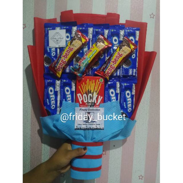 

Bucket snack cowok