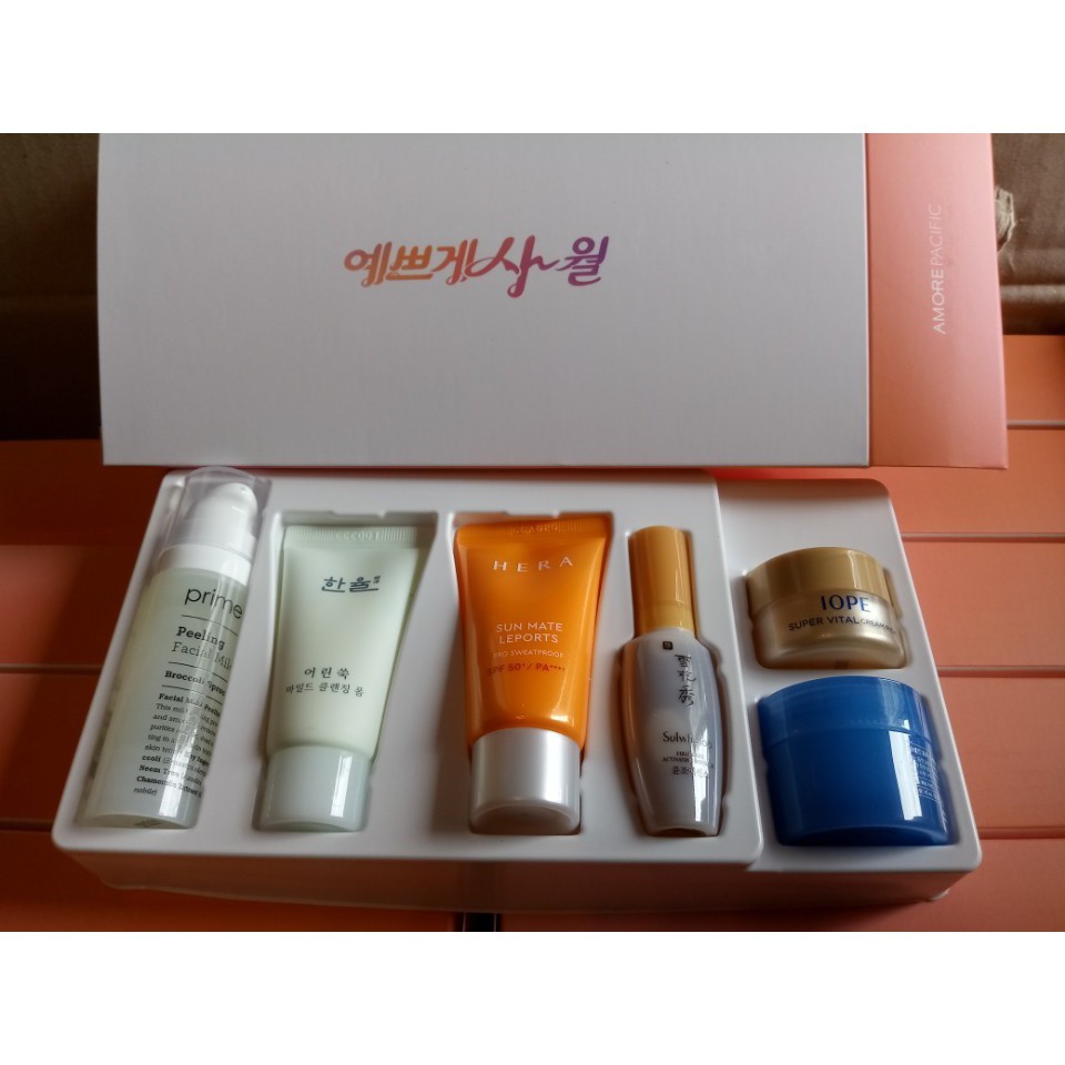 Amore Pacific Kit