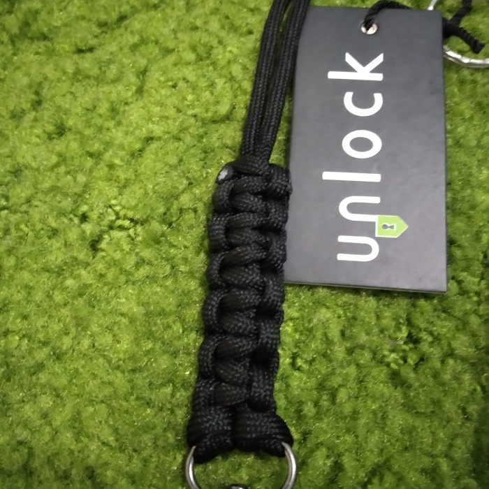 

Jual Lanyard Cobra Tali Paracord Id Card Sale!!!