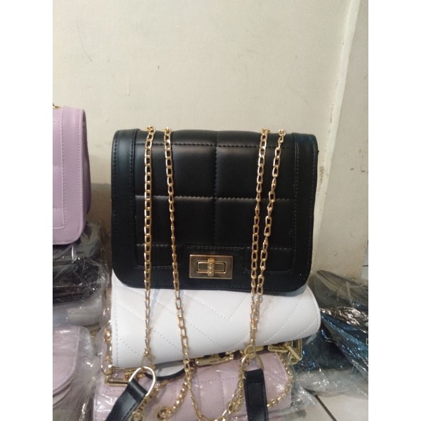 tas Loly tas selempang wanita