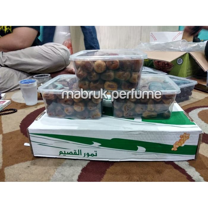 

Kurma Sukari 1kg oleh oleh haji dan umroh 1 kg sukkari korma grosir