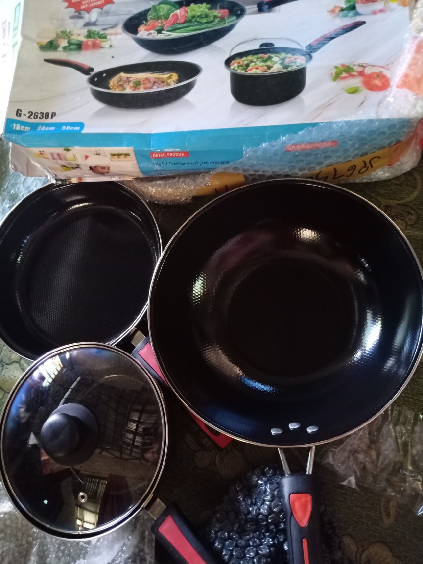 Panci Set Enamel Gsf 2730 8pc