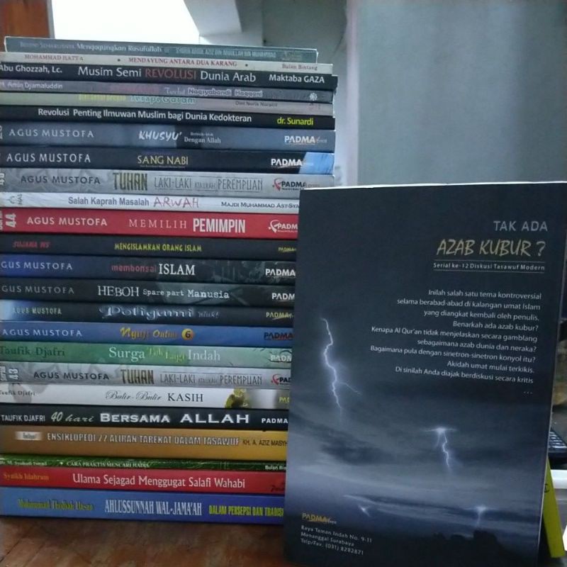 Buku Tak Ada Azab Kubur Karya Agus Mustofa Shopee Indonesia