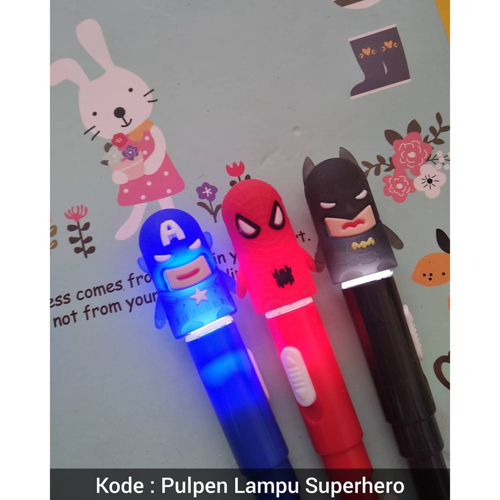 

Pulpen Lampu Superhero